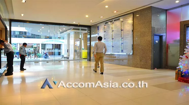 4  Office Space For Rent in Sukhumvit ,Bangkok BTS Asok - MRT Sukhumvit at BB Building AA13692